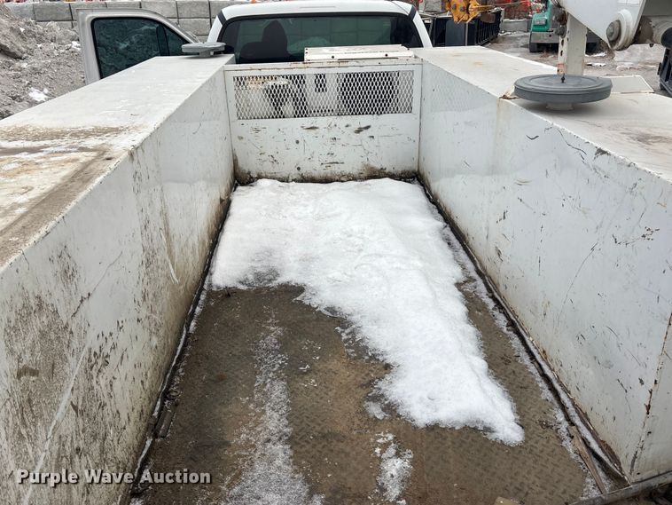 image for item FG1549 2007 Ford F750 utility / service truck