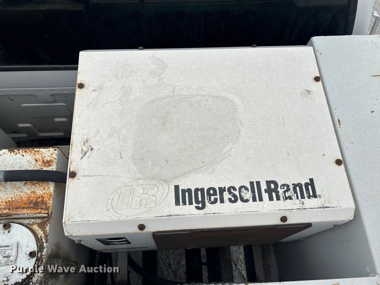 image for item FG1549 2007 Ford F750 utility / service truck