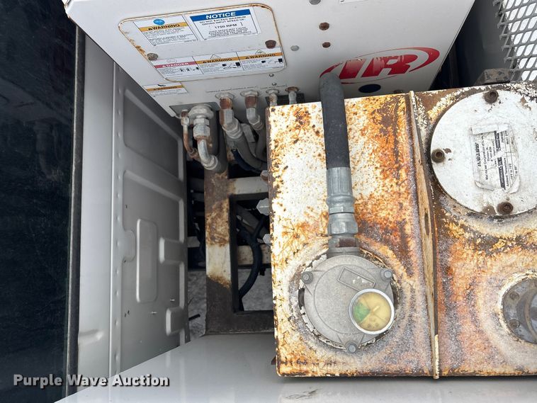 image for item FG1549 2007 Ford F750 utility / service truck