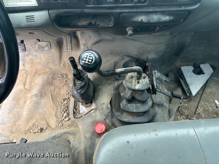 image for item FG1549 2007 Ford F750 utility / service truck