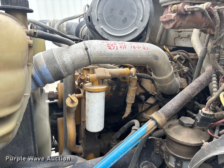 image for item FG1549 2007 Ford F750 utility / service truck