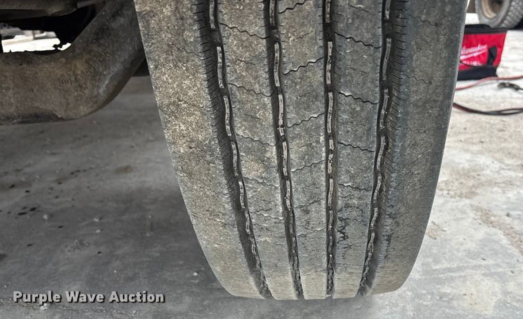 image for item FG1549 2007 Ford F750 utility / service truck