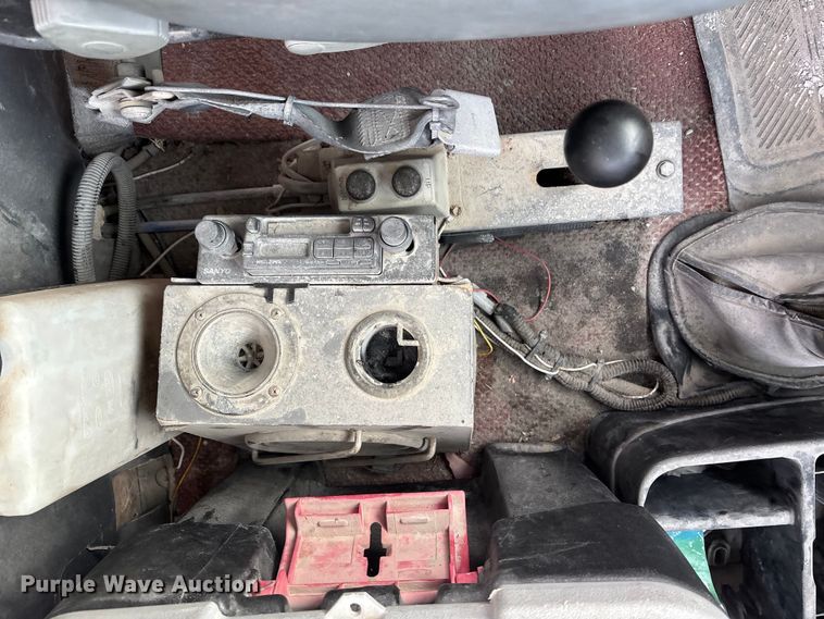 image for item FG1723 1988 Ford LT8000 ready mix truck