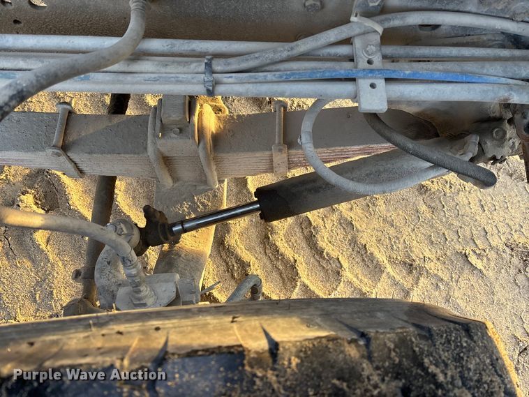 image for item FG1723 1988 Ford LT8000 ready mix truck