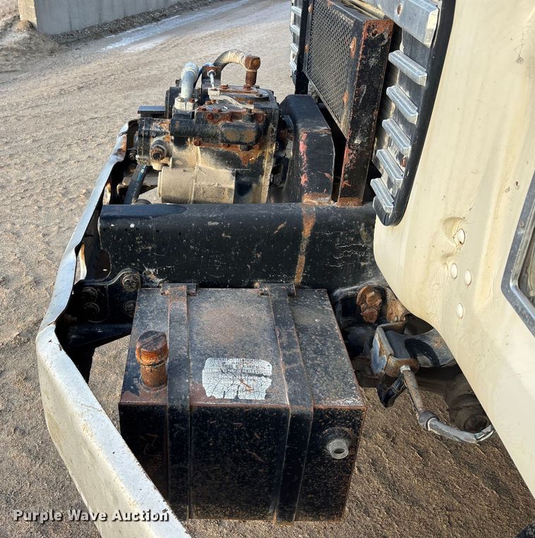 image for item FG1724 1988 Ford LT8000 ready mix truck