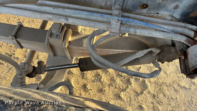 image for item FG1724 1988 Ford LT8000 ready mix truck