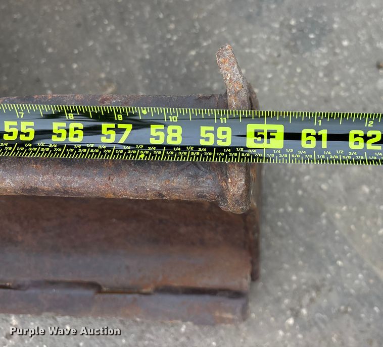 image for item FG1725 2015 Bobcat E33 mini excavator