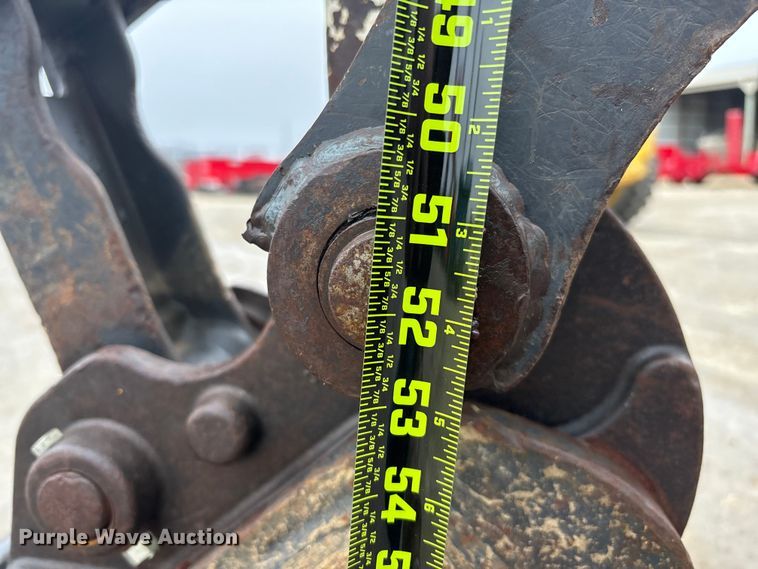 image for item FG1725 2015 Bobcat E33 mini excavator