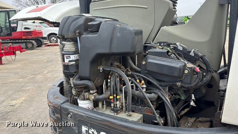 image for item FG1725 2015 Bobcat E33 mini excavator