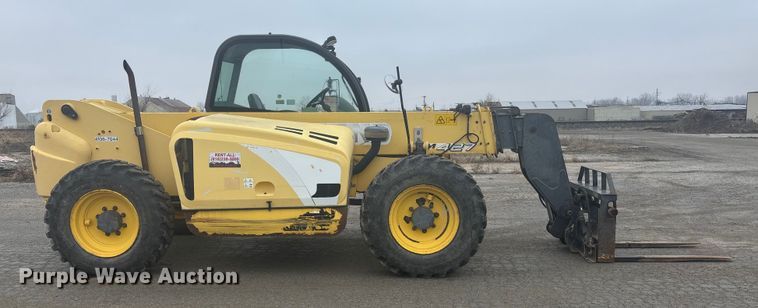 image for item FG1726 2007 New Holland M427 telehandler