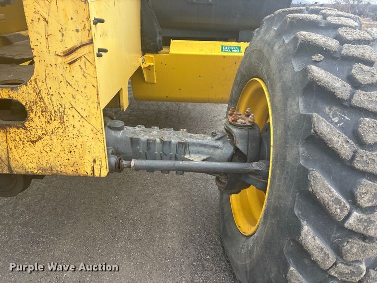 image for item FG1726 2007 New Holland M427 telehandler