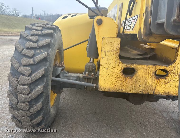 image for item FG1726 2007 New Holland M427 telehandler