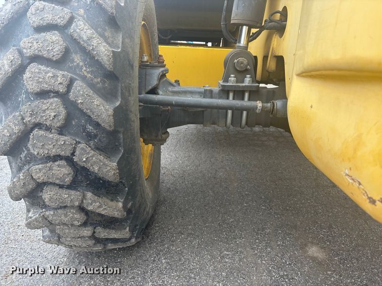 image for item FG1726 2007 New Holland M427 telehandler