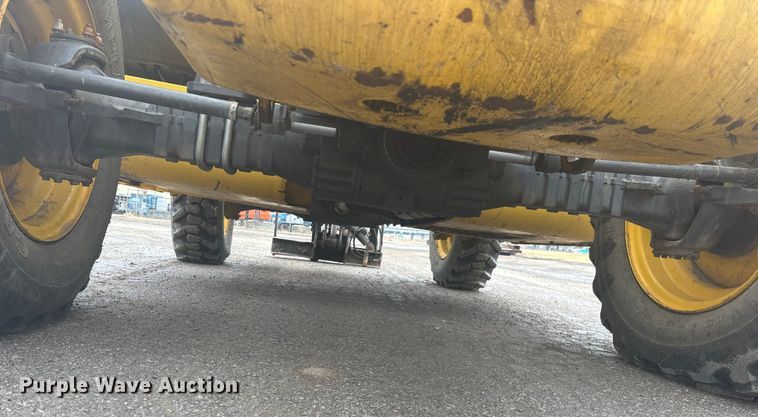 image for item FG1726 2007 New Holland M427 telehandler
