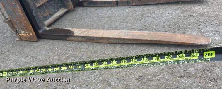 image for item FG1726 2007 New Holland M427 telehandler