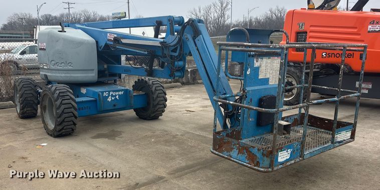 image for item FG1727 2005 Genie Z-45/25J boom lift