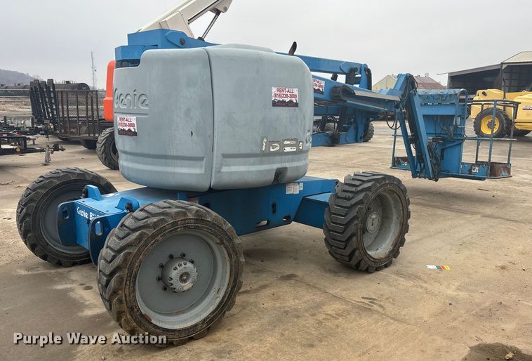 image for item FG1727 2005 Genie Z-45/25J boom lift