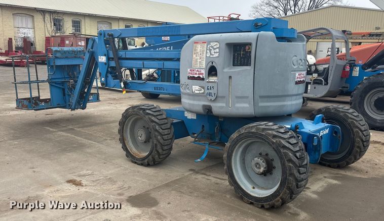 image for item FG1727 2005 Genie Z-45/25J boom lift