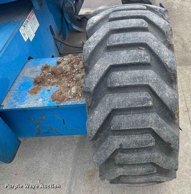 image for item FG1727 2005 Genie Z-45/25J boom lift