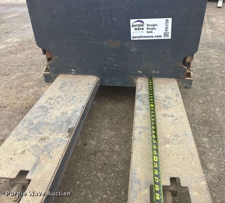 image for item FG1729 2007 Jungheinrich ECR 327 pallet jack