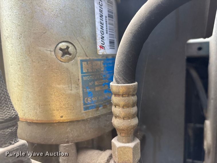 image for item FG1729 2007 Jungheinrich ECR 327 pallet jack