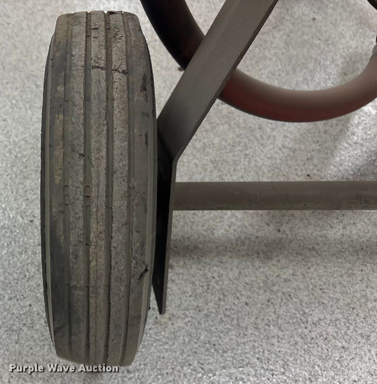 image for item FG1730 2007 Clemco Classic 150 sand blaster pot