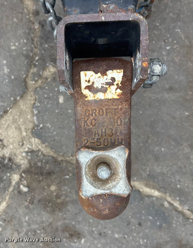 image for item FG1734 2012 Doosan P260 HP 220 air compressor