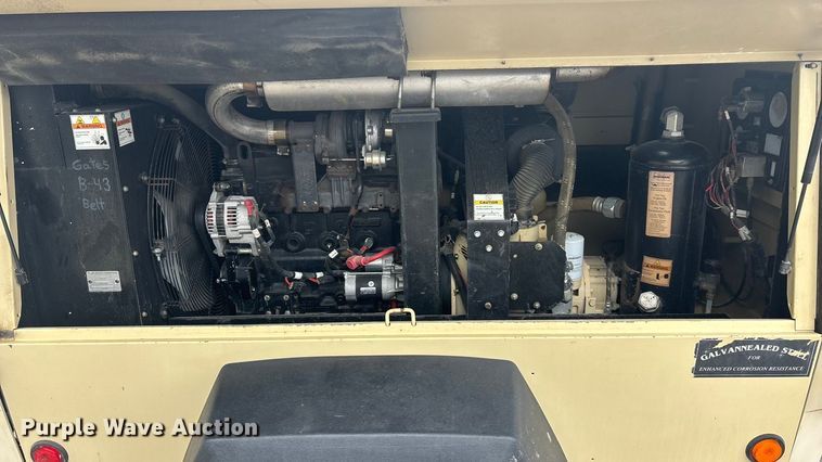 image for item FG1734 2012 Doosan P260 HP 220 air compressor