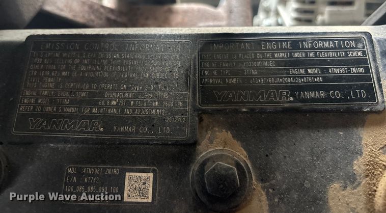 image for item FG1734 2012 Doosan P260 HP 220 air compressor