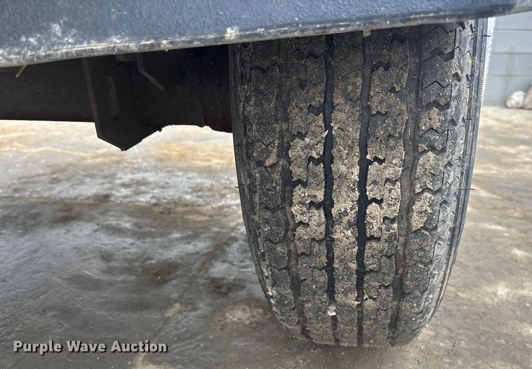 image for item FG1734 2012 Doosan P260 HP 220 air compressor