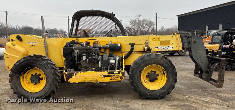 image for item FG1735 New Holland M459 telehandler