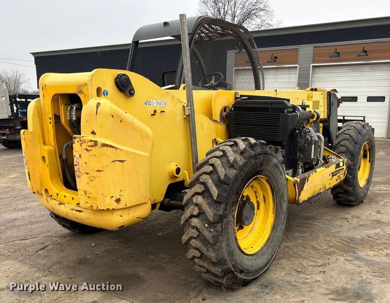 image for item FG1735 New Holland M459 telehandler