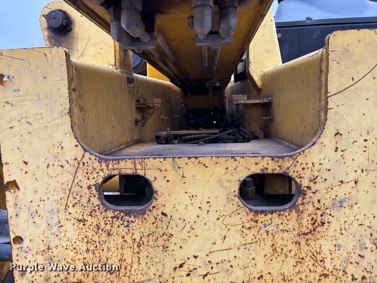 image for item FG1735 New Holland M459 telehandler