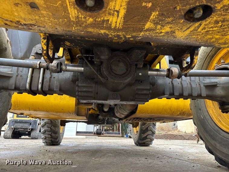 image for item FG1735 New Holland M459 telehandler