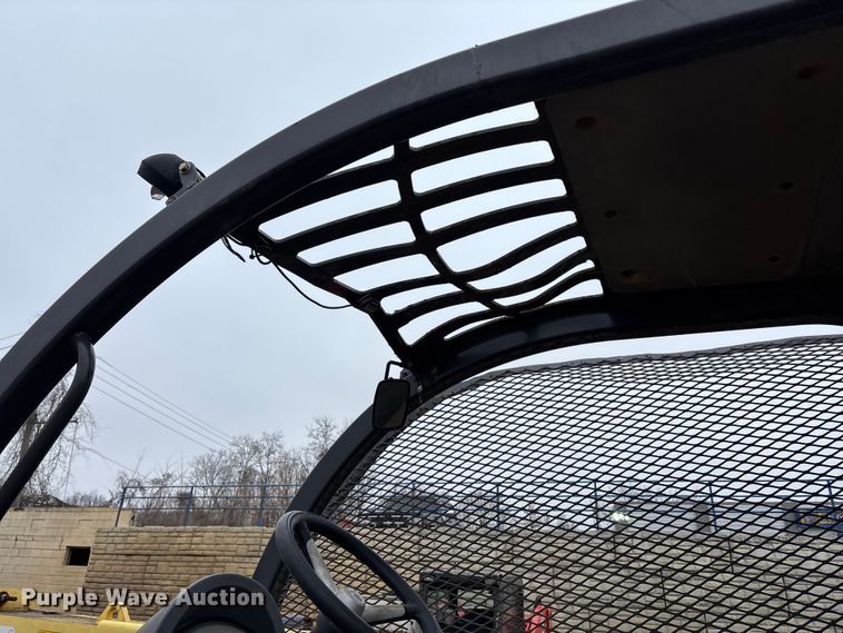 image for item FG1735 New Holland M459 telehandler