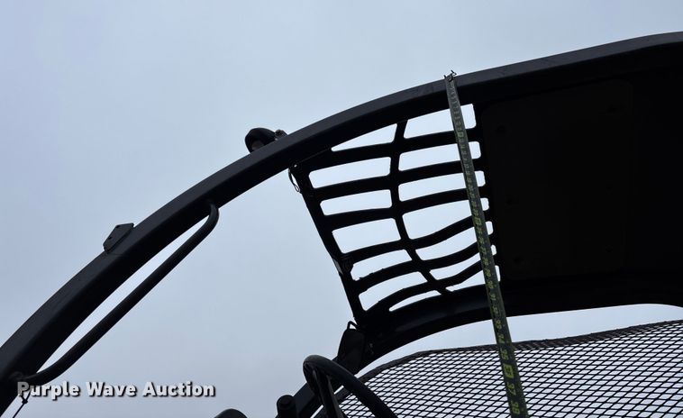 image for item FG1735 New Holland M459 telehandler