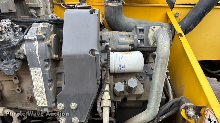 image for item FG1735 New Holland M459 telehandler