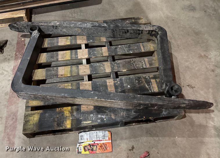 image for item FG1735 New Holland M459 telehandler