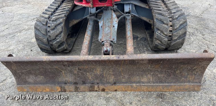 image for item FG1736 2017 Takeuchi TB240 mini excavator