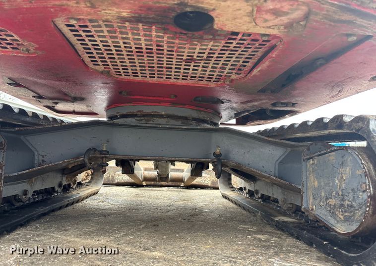 image for item FG1736 2017 Takeuchi TB240 mini excavator