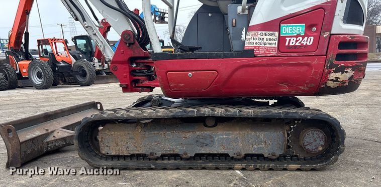 image for item FG1736 2017 Takeuchi TB240 mini excavator