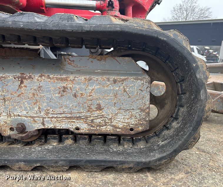 image for item FG1736 2017 Takeuchi TB240 mini excavator