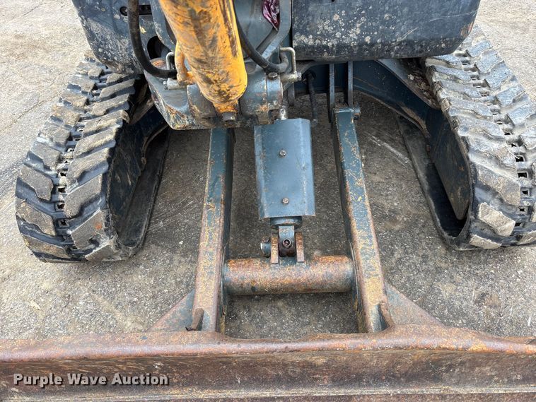 image for item FG1737 Hyundai Robes 35Z-9 mini excavator