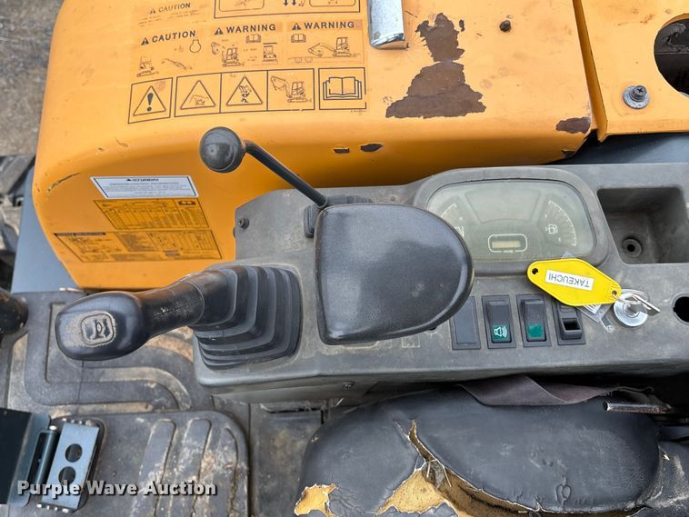 image for item FG1737 Hyundai Robes 35Z-9 mini excavator