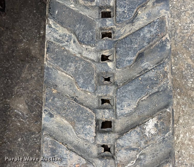 image for item FG1737 Hyundai Robes 35Z-9 mini excavator