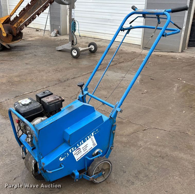 image for item FG1740 Bluebird H424 aerator