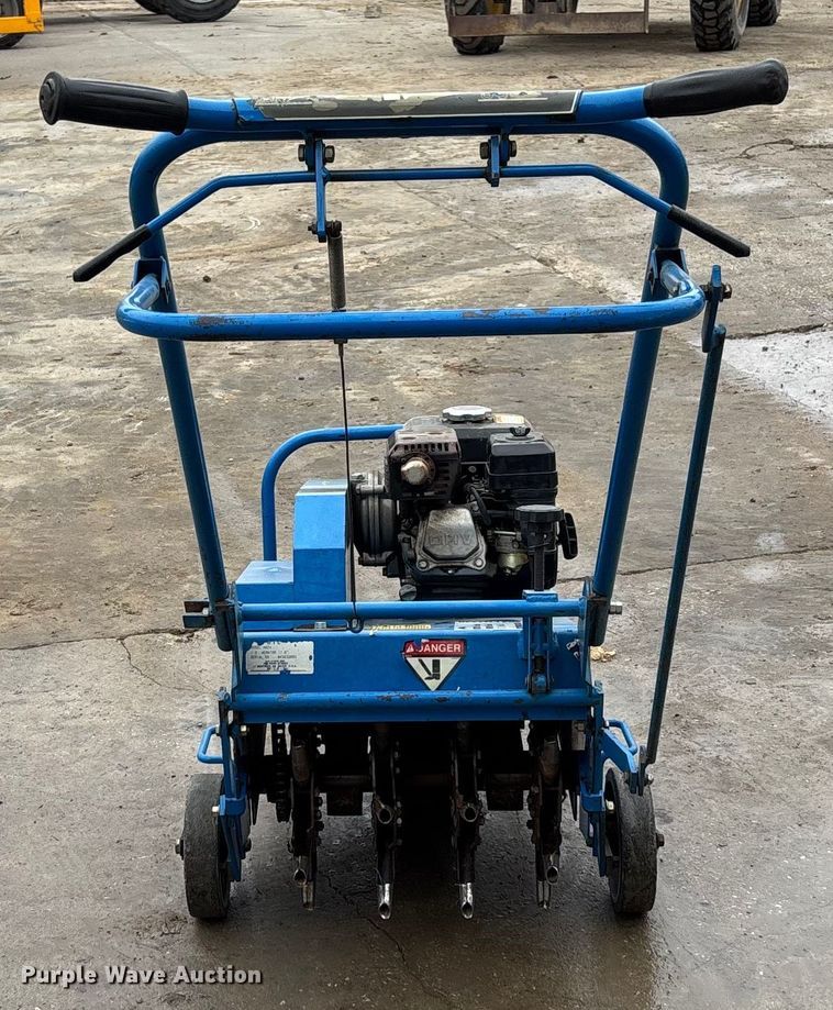 image for item FG1740 Bluebird H424 aerator