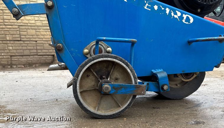 image for item FG1740 Bluebird H424 aerator