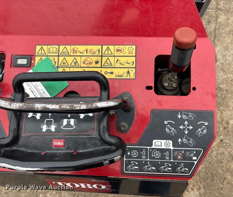 image for item FG1741 Toro STX-26 stump grinder