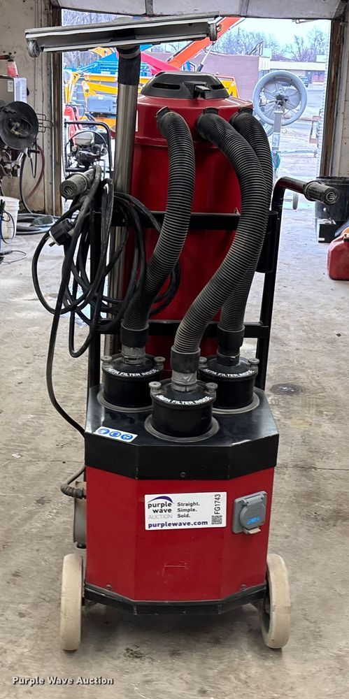 image for item FG1743 2015 Pullman Ermator S36 dust extractor